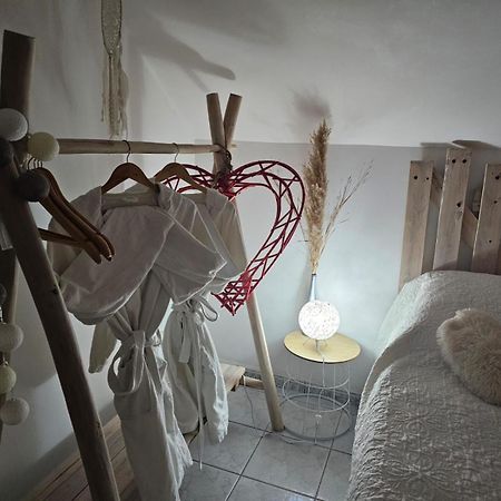 Готель La Plaine-Itude & Spa Saint-Paul Екстер'єр фото